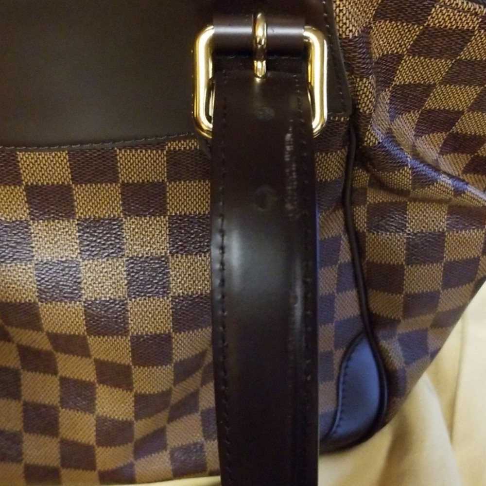 Authentic Louis Vuitton Verona MM - Picture 5 of 16
